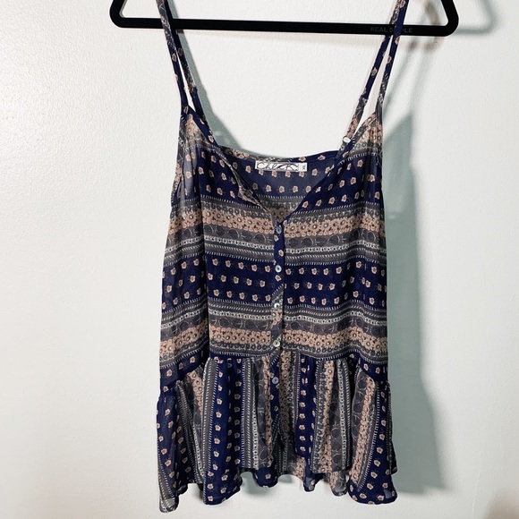 CHLOE K Button Down Top XL - Picture 1 of 3